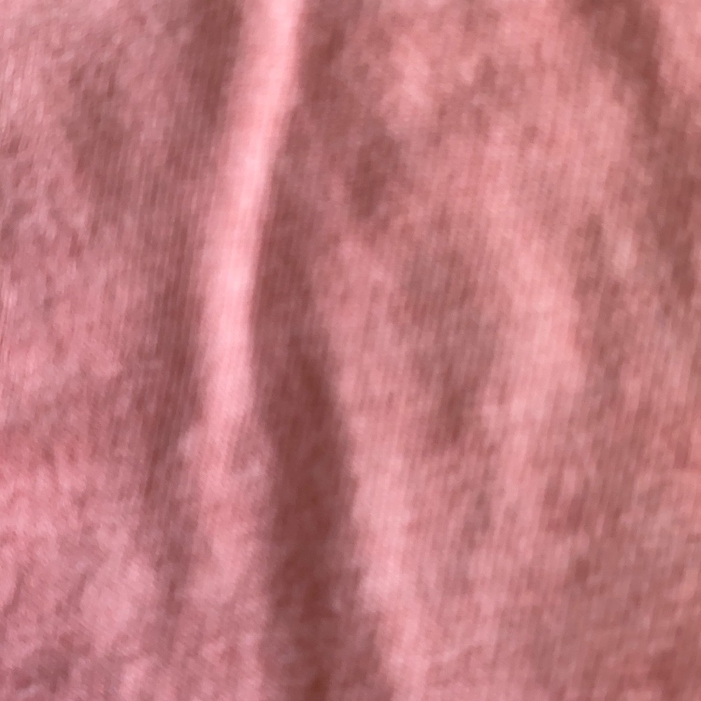 Pink top - Picture 2 of 3